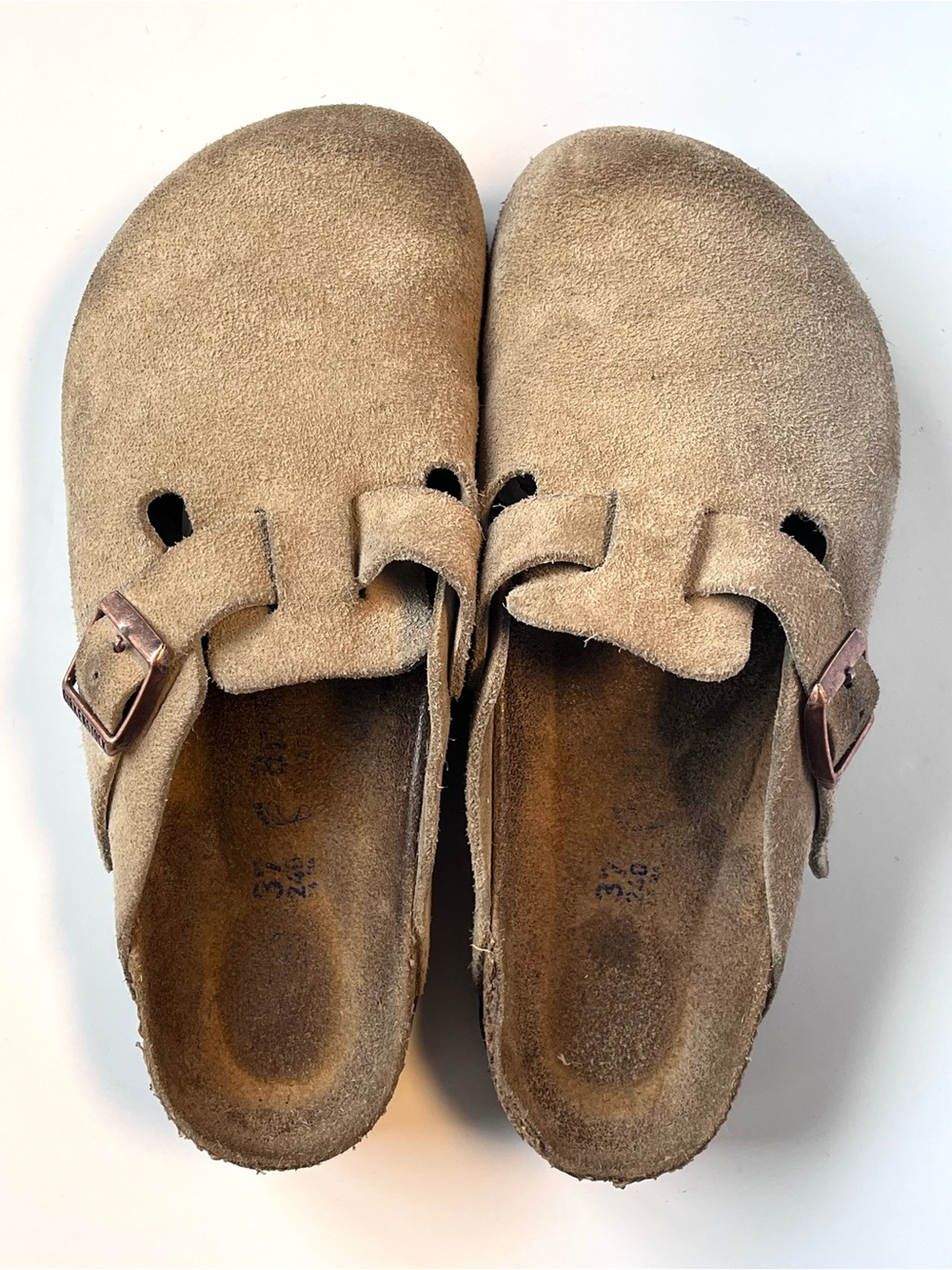 BIRKENSTOCK Boston Suede Clogs Taupe Women’s EU 37 US 6.5 - Picture 3 of 11